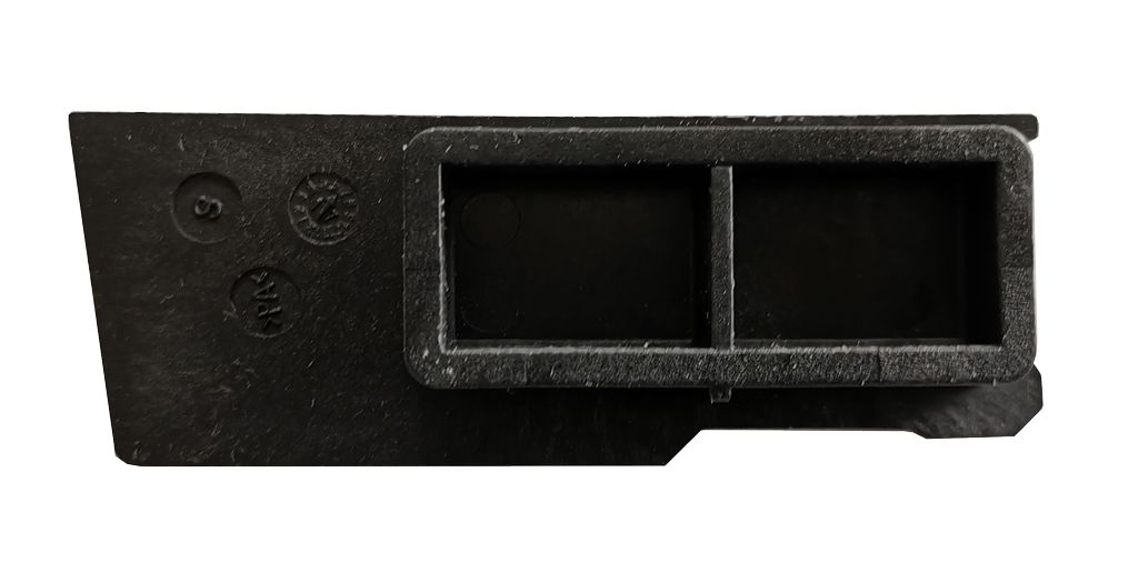 003000137_1.jpg