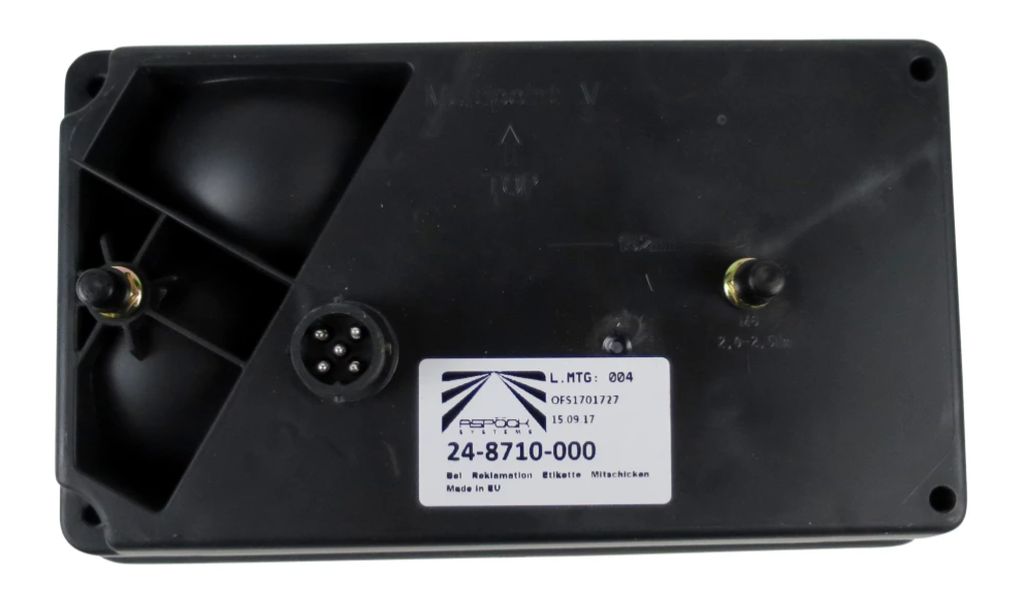 014000427_1.jpg