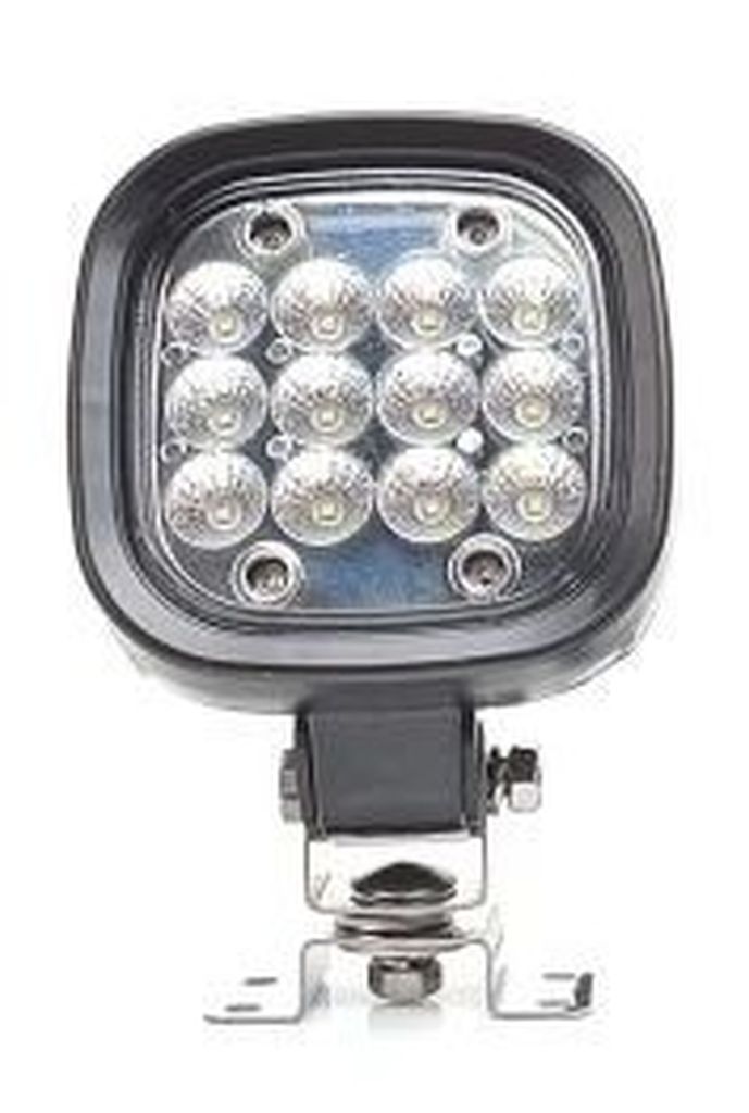 44.046.979.LED_4.jpg