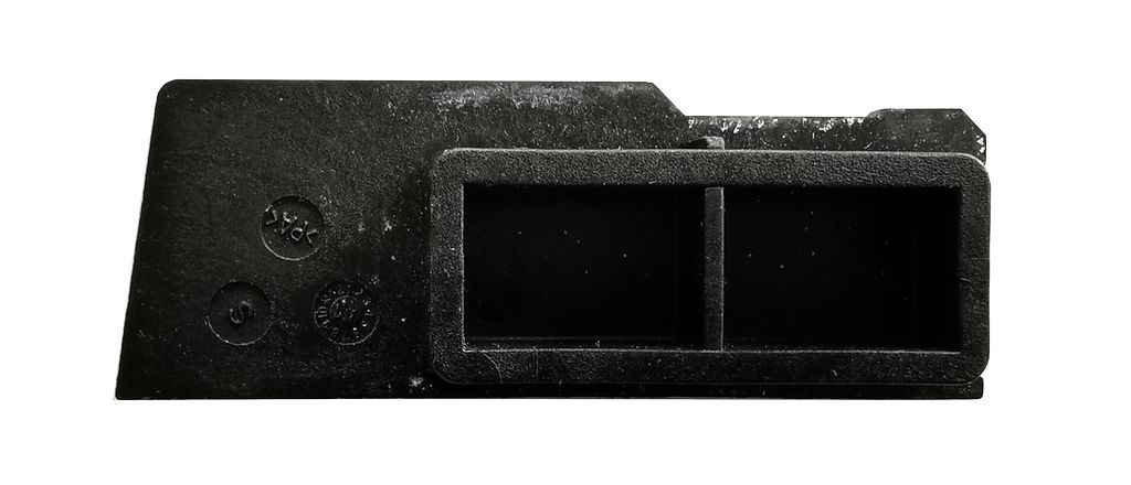003000136_1.jpg