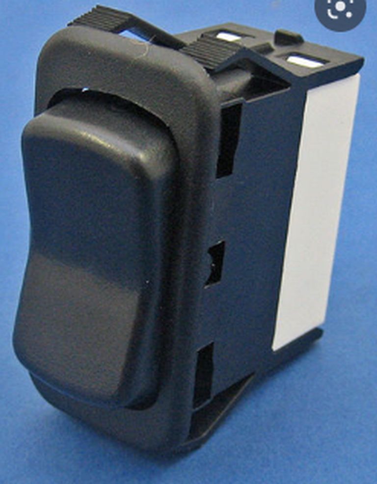 Switch I-11, angulaire sans ampoule