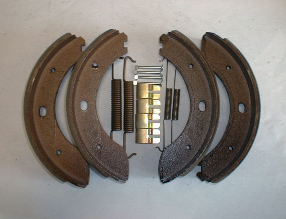 [4SBA865-4] Bremsbackensatz Hahn 230x40