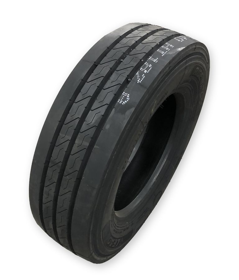 [609270] Pneu 215/75 R17.5 135/133J KLT200 LEAO