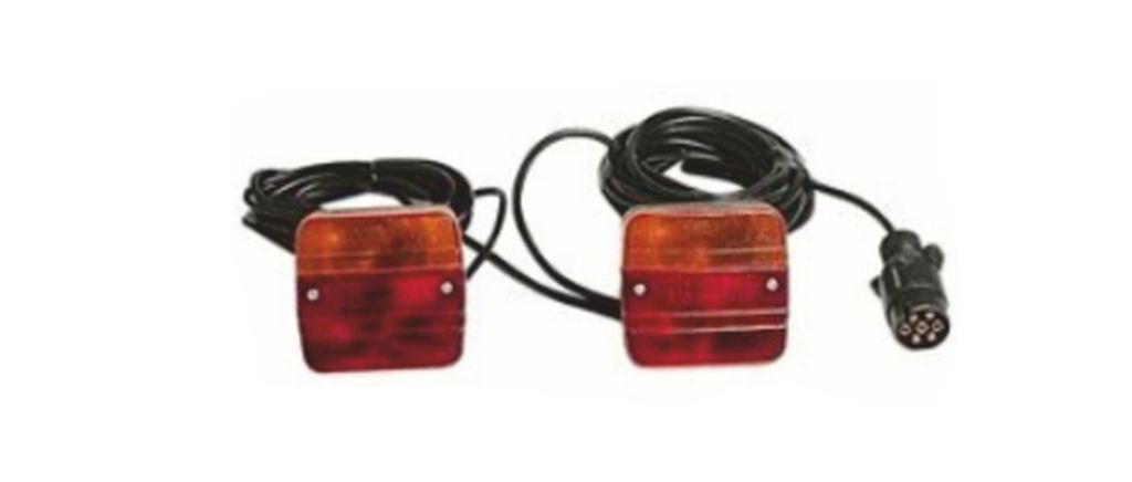 [250.210] Garniture d`éclairage 12V, câble 8 m